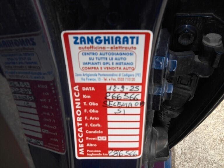 Alfa Romeo Giulia 2.2 Turbodiesel 210 CV AT8 AWD Q4 Veloce