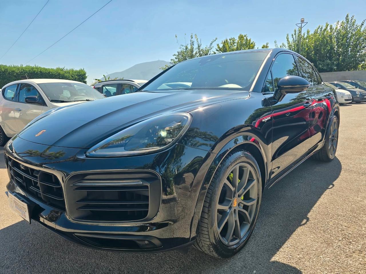 Porsche Cayenne E-HYBRID