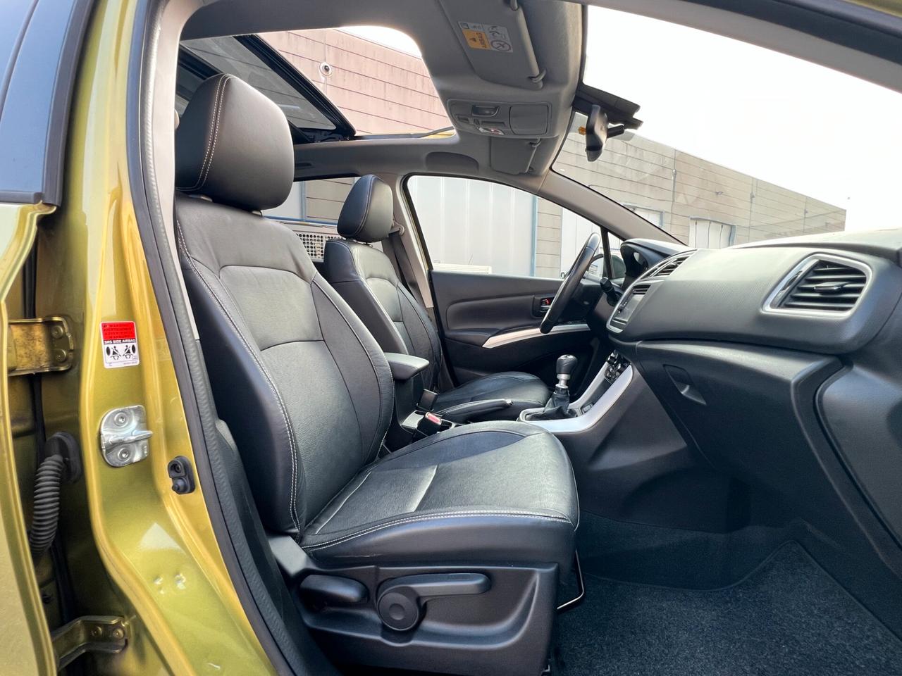 Suzuki S-Cross 1.6 DDiS 4WD All Grip Star View FULL OPTIONAL