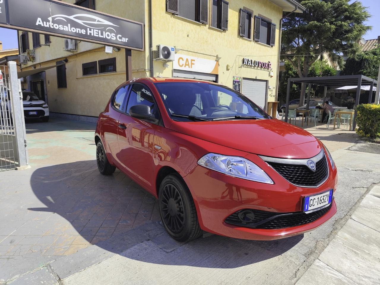 Lancia Ypsilon 1.0 FireFly 5 porte S&S Hybrid Ecochic Silver