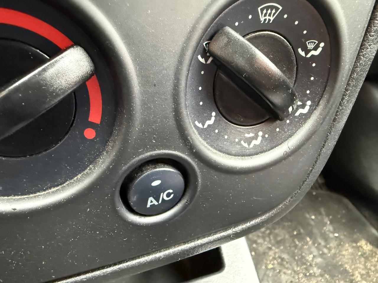 Ford Fiesta 1.2 75cv 5porte Ghia UNICAPROPRIETARIA2007