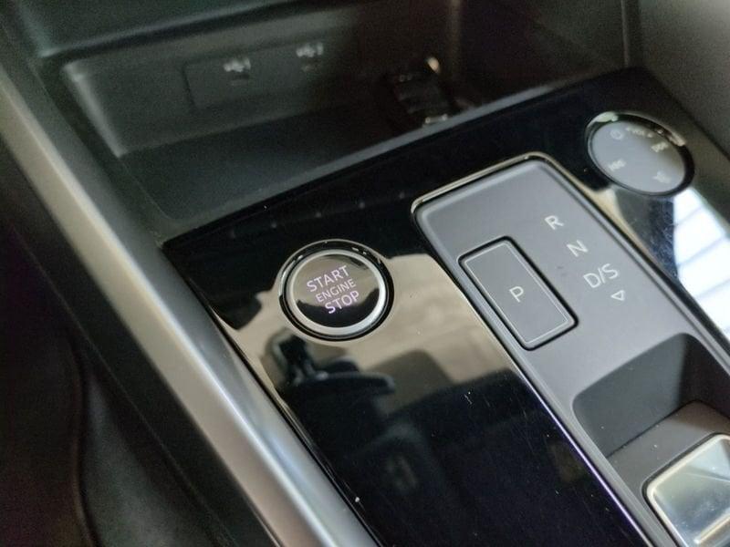 Audi A3 30 TDI S tronic Business