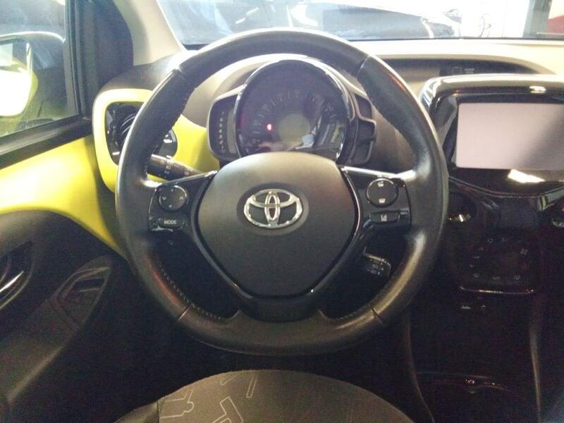 Toyota Aygo Aygo 1.0 VVT-i 69 CV 5 porte x-wave TSS