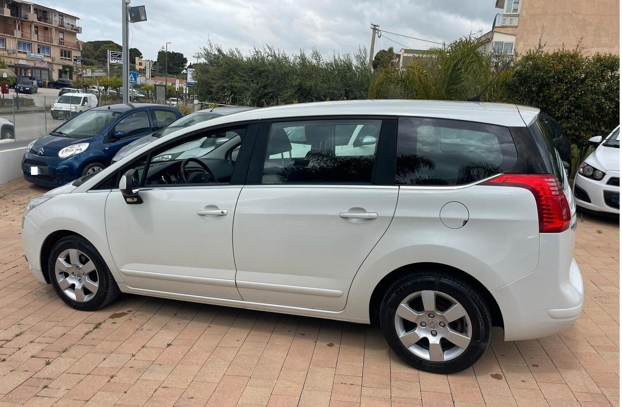 Peugeot 5008 7Posti "Finanziabile Senza Busta Paga"