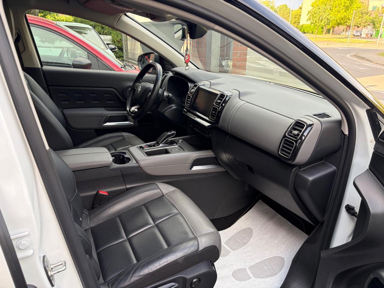 Citroen C5 Aircross Hybrid 225 e-EAT8 Shine