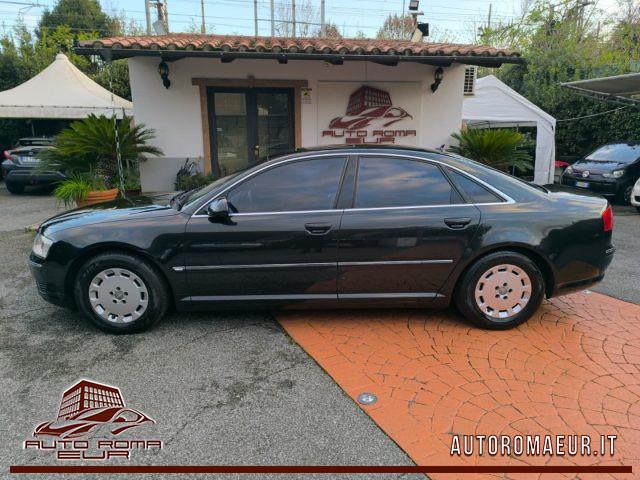 AUDI A8 3.0 V6 TDI quattro tiptronic NAVI! PDC!