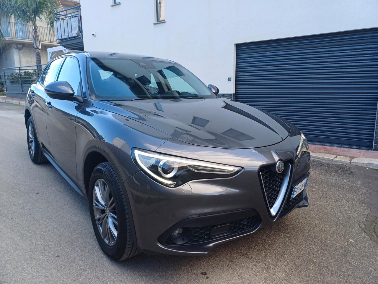 Alfa Romeo Stelvio 2.2 Turbodiesel 210 CV AT8 Q4 Executive