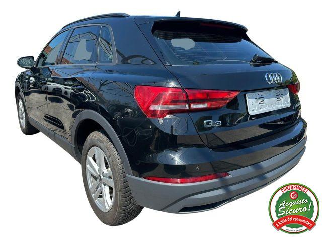 AUDI Q3 45 TFSI e S tronic Business PLUG-IN