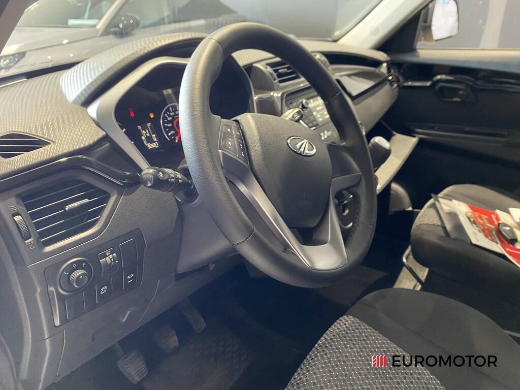 Mahindra KUV100 1.2 K8 FWD