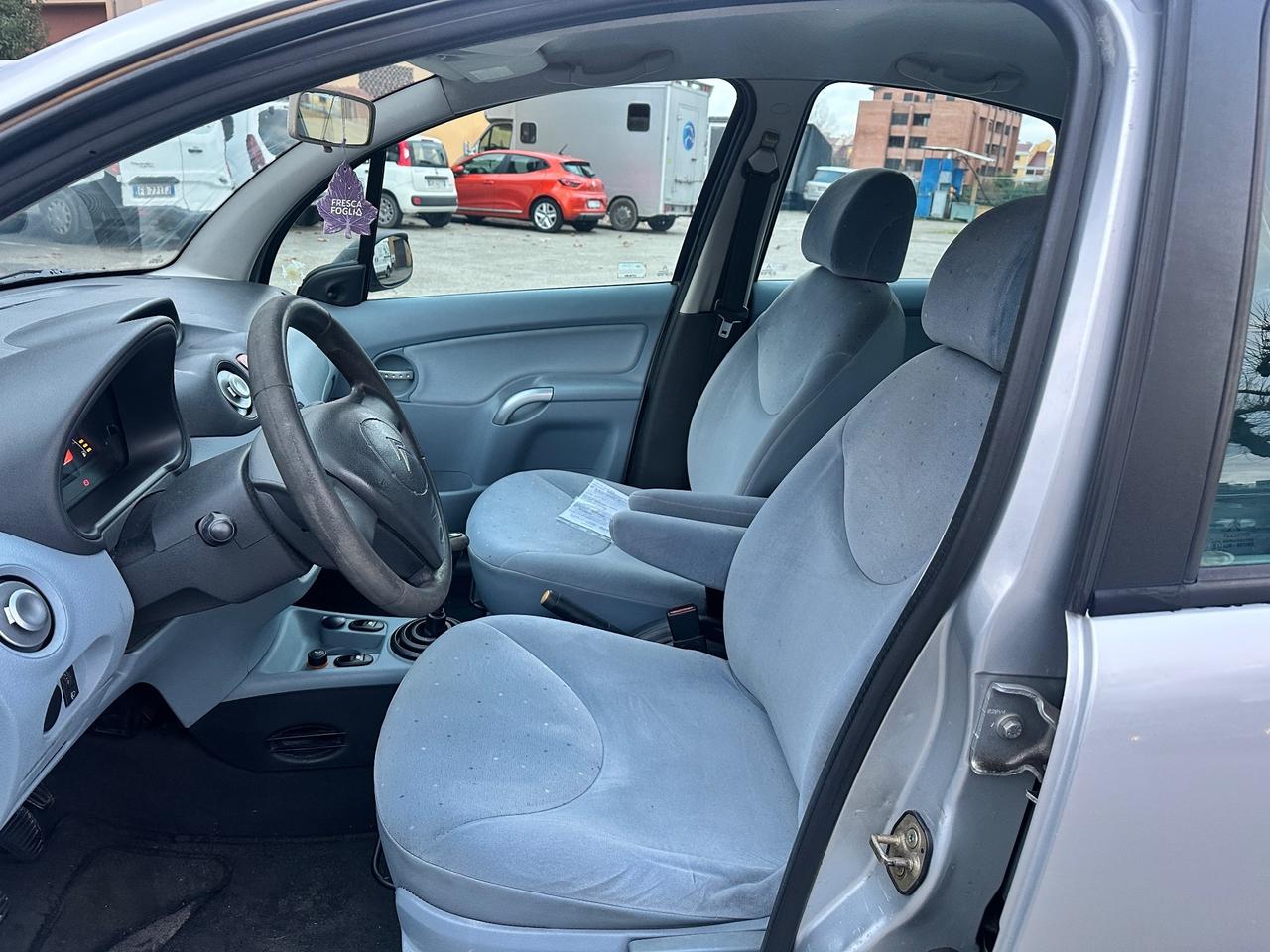 Citroen C3 1.1 Classique solo 120mila km x neopatentati