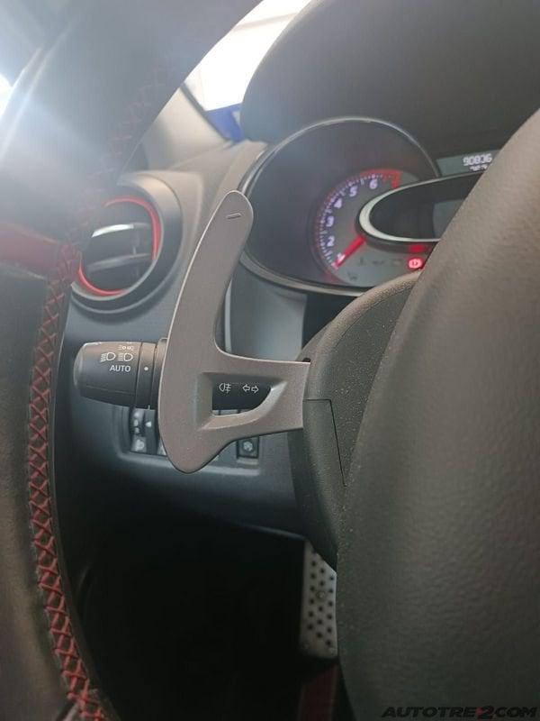 Renault Clio 1.6 TCe 220cv Energy RS Trophy EDC