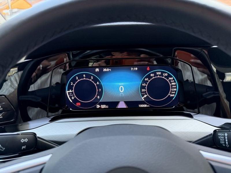 Volkswagen Golf Golf 1.0 tsi evo Life 110cv LED+COCKPIT PREZZO SENZA VINCOLI FINANZIARI !!!!