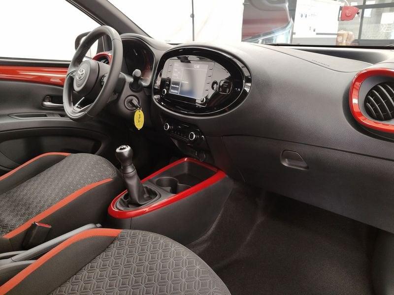 Toyota Aygo X Aygo X 1.0 VVT-i 72 CV 5 porte Trend