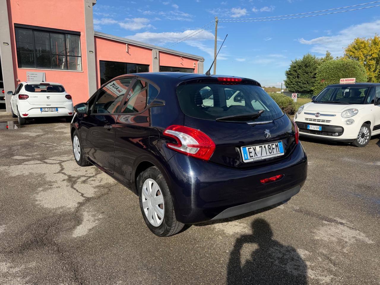 Peugeot 208 1.4 HDi 68 CV 3 porte Access