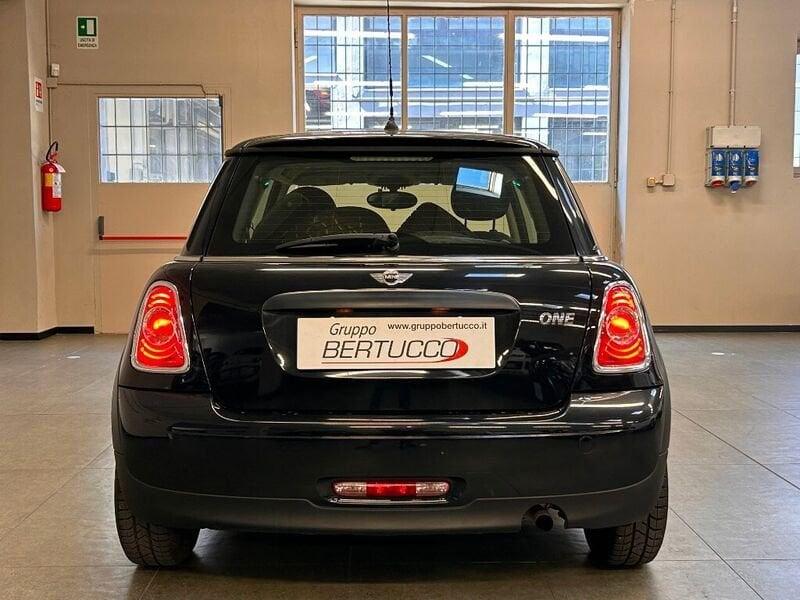 MINI Mini 1.6 16V One (55kW)