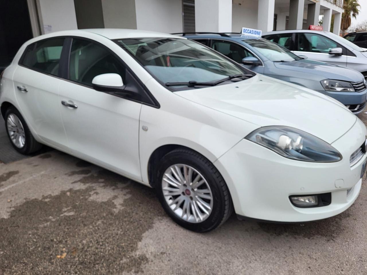 Fiat Bravo 1.6 MJT 120 CV DPF Dualogic AUTOMATICA EMOTION 02/2013 KM110000