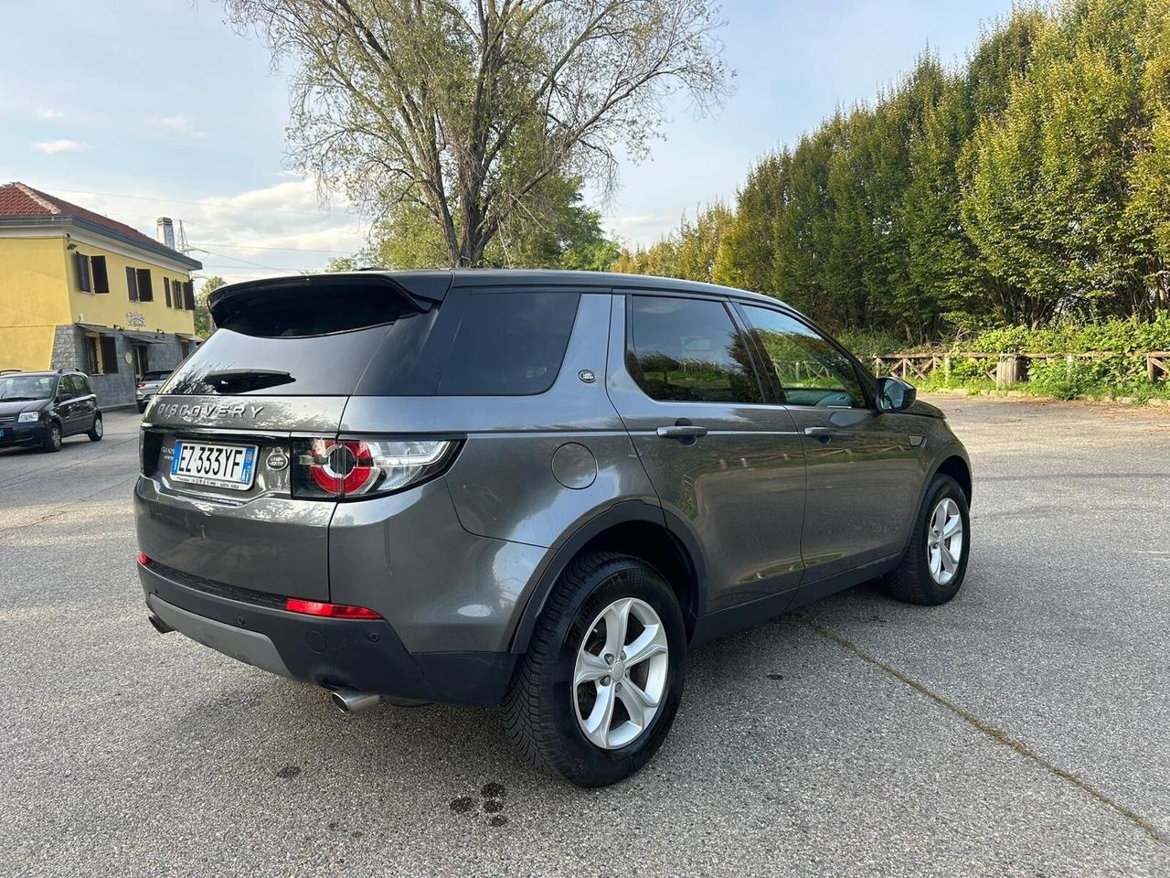 Land Rover Discovery Sport 2.2 TD4 SE