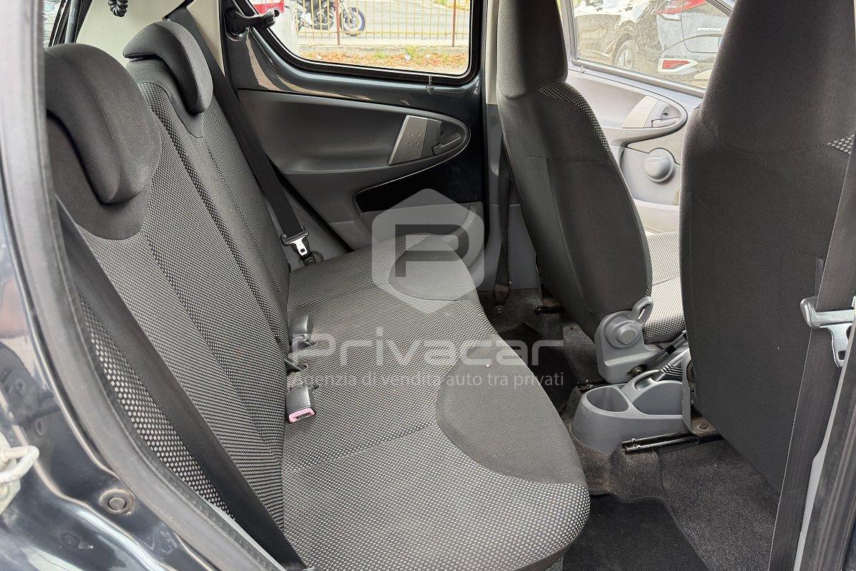 TOYOTA Aygo 1.0 12V VVT-i 5 porte Sol