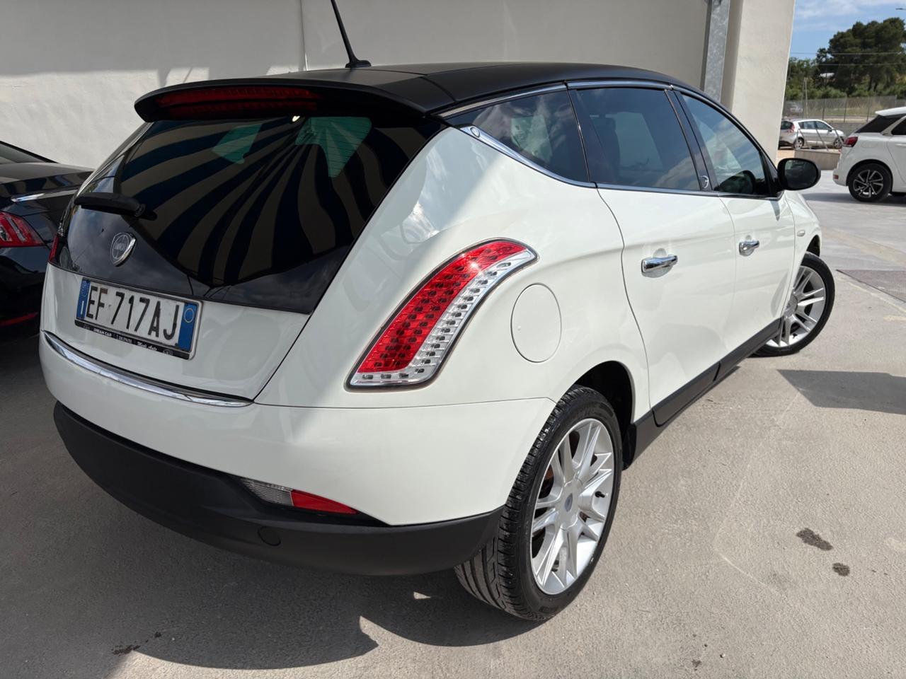 Lancia Delta 1.6 MJT DPF Selectronic Oro