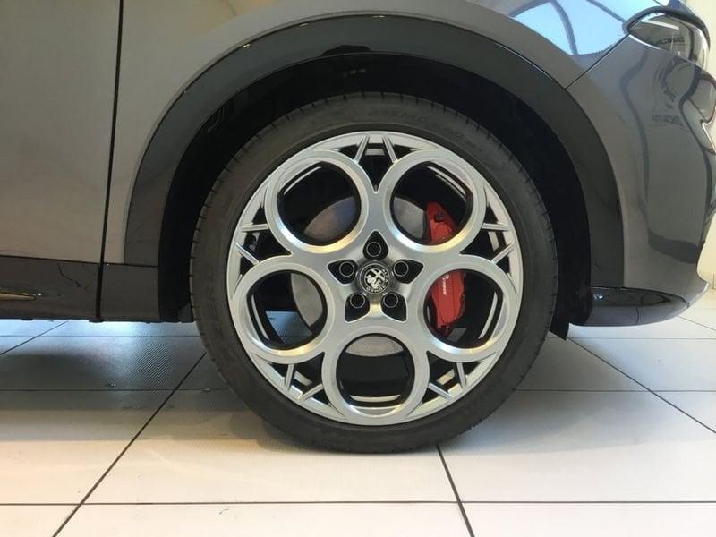 Alfa Romeo Tonale 1.5 160cv Hybrid TCT7 Veloce MY25