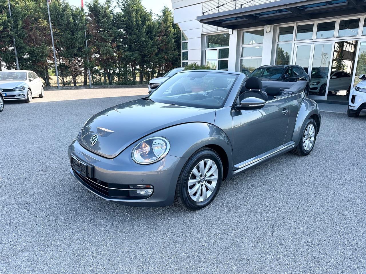 Volkswagen Maggiolino Cabrio 1.6TDI - 2015