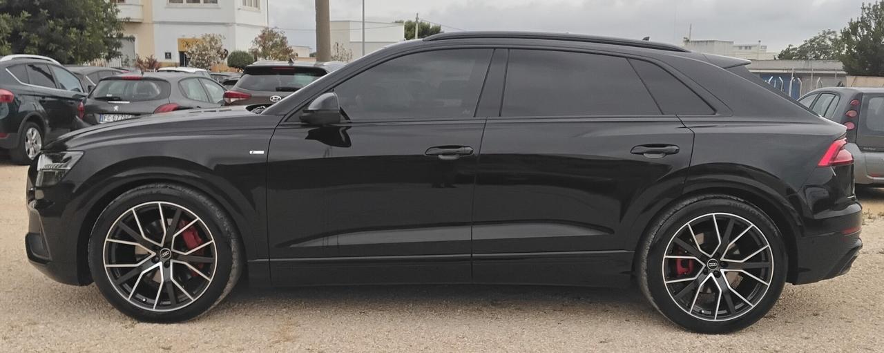 Audi Q8 50 TDI 286 CV quattro tiptronic Sport