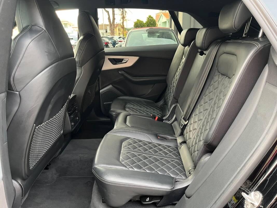 Audi Q8 50 3.0 tdi mhev quattro tiptronic
