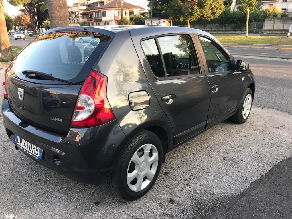 Dacia Sandero 1.4 8V GPL 75 CV 55 KW Lauréate