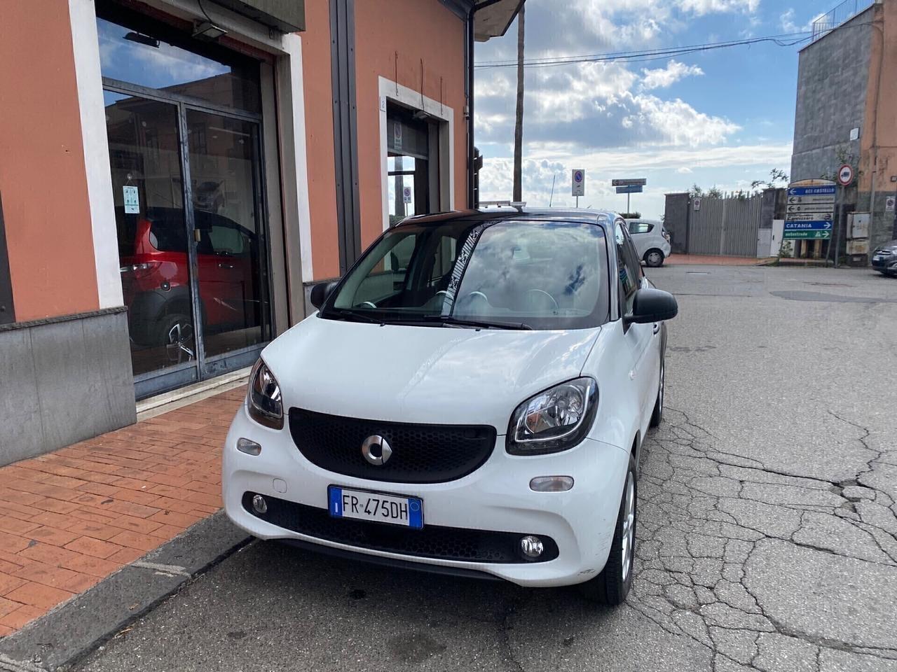 Smart ForFour 70 1.0 Youngster 2018