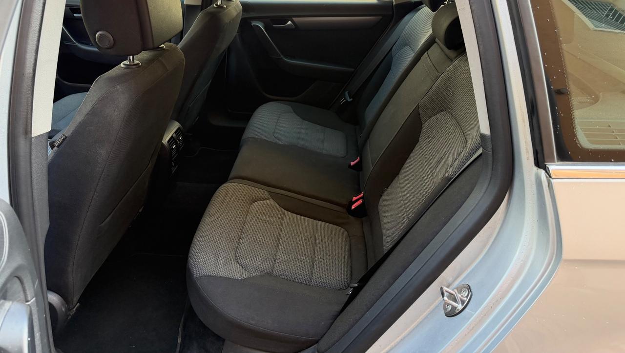 Volkswagen Passat 2.0 TDI Ok Neopatentati