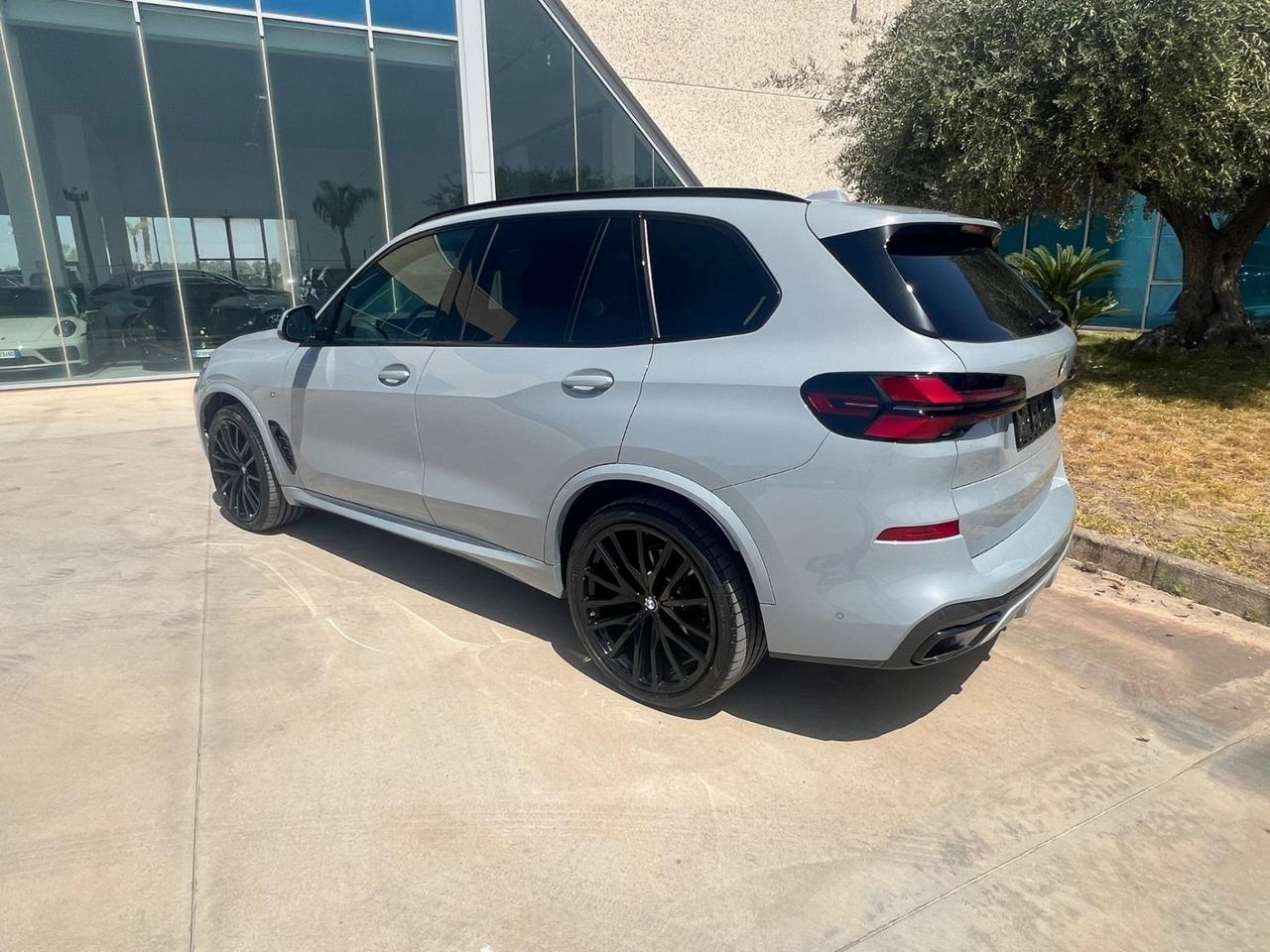 Bmw X5 xDrive30d 48V Msport Pro - possibilità noleggio no scoring