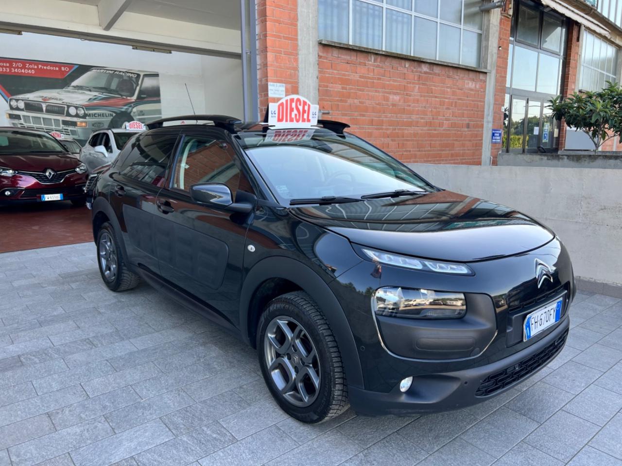 Citroen C4 Cactus BlueHDi 100 Shine