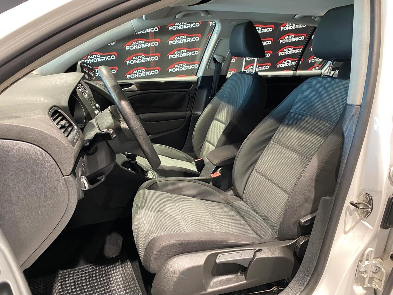 Volkswagen Golf 1.6 Diesel - 2011