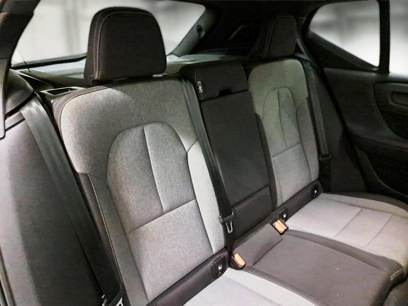 VOLVO XC40 T4 PLUG-IN HYBRID AUTO RECH INSCRIP EXPR 5 PORTE SUV