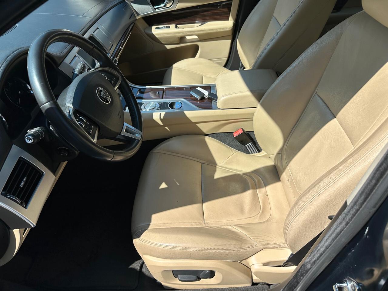 Jaguar XF Sportbrake 2.2 D 200 CV Luxury*EURO5B*FULL OPTIONAL