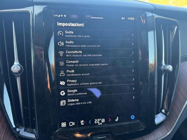 VOLVO XC60 T6 Recharge Plug-in Hybrid AWD automatico Ultimate