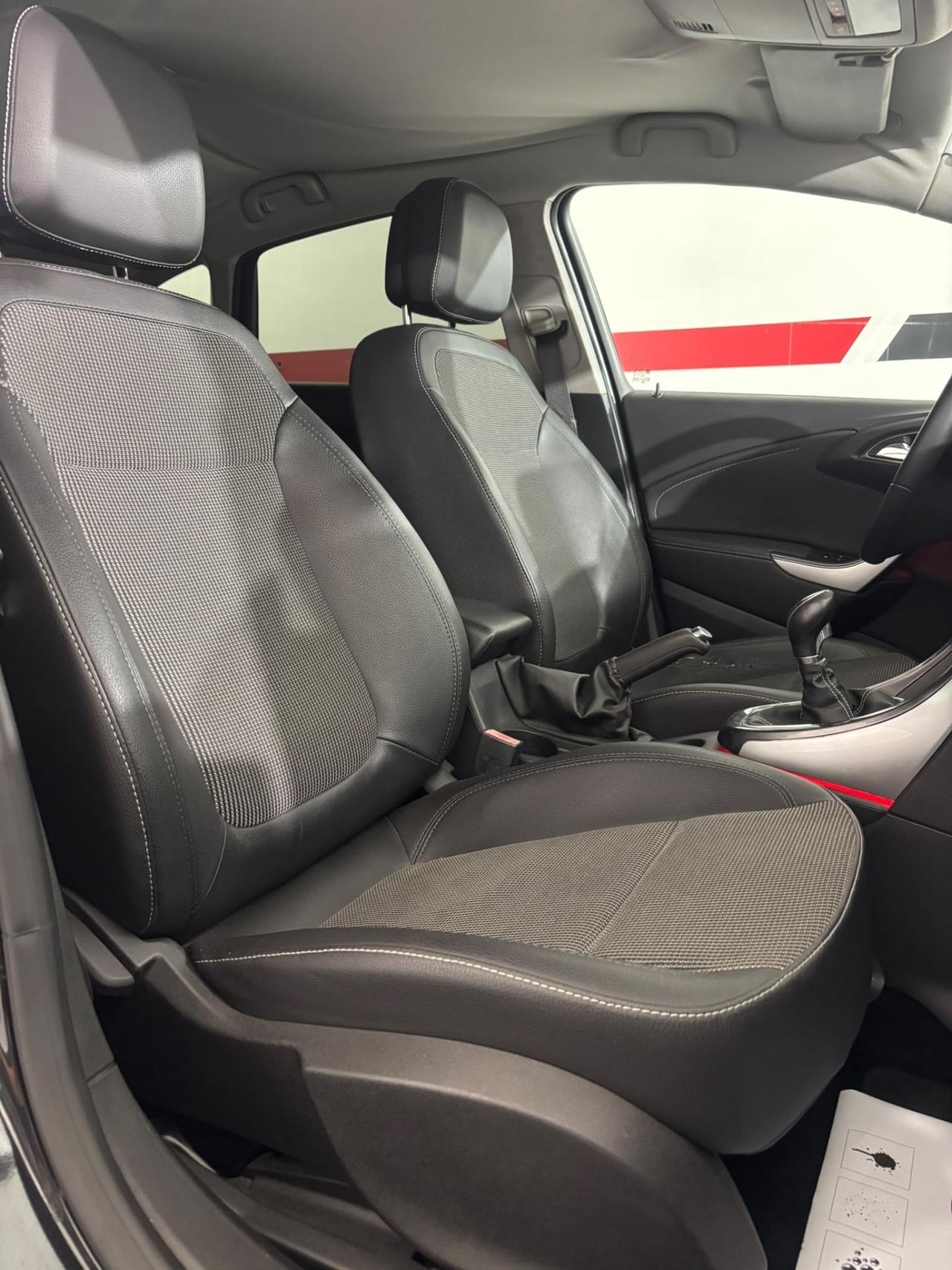 Opel Astra 1.7 CDTI 130CV 5 porte Cosmo
