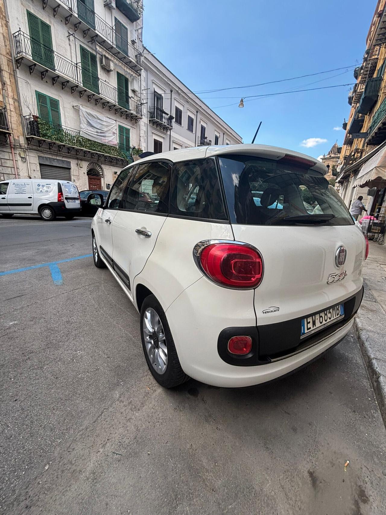 Fiat 500L 1.4 95 CV Lounge FINANZIABILE