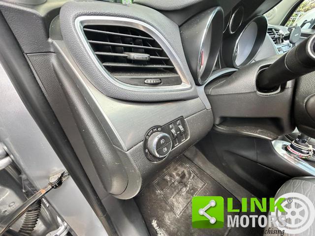 OPEL Mokka .