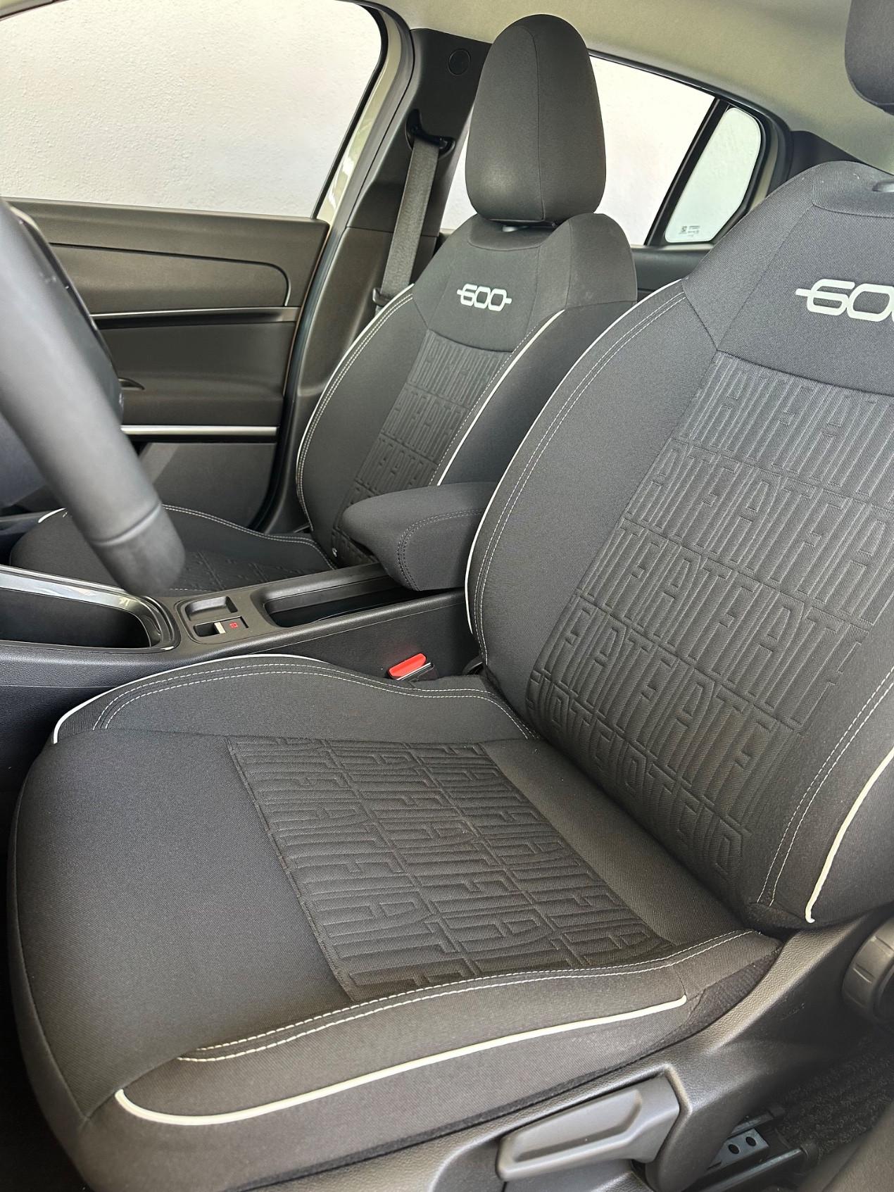 Fiat 600 1.2 hybrid 136cv auto