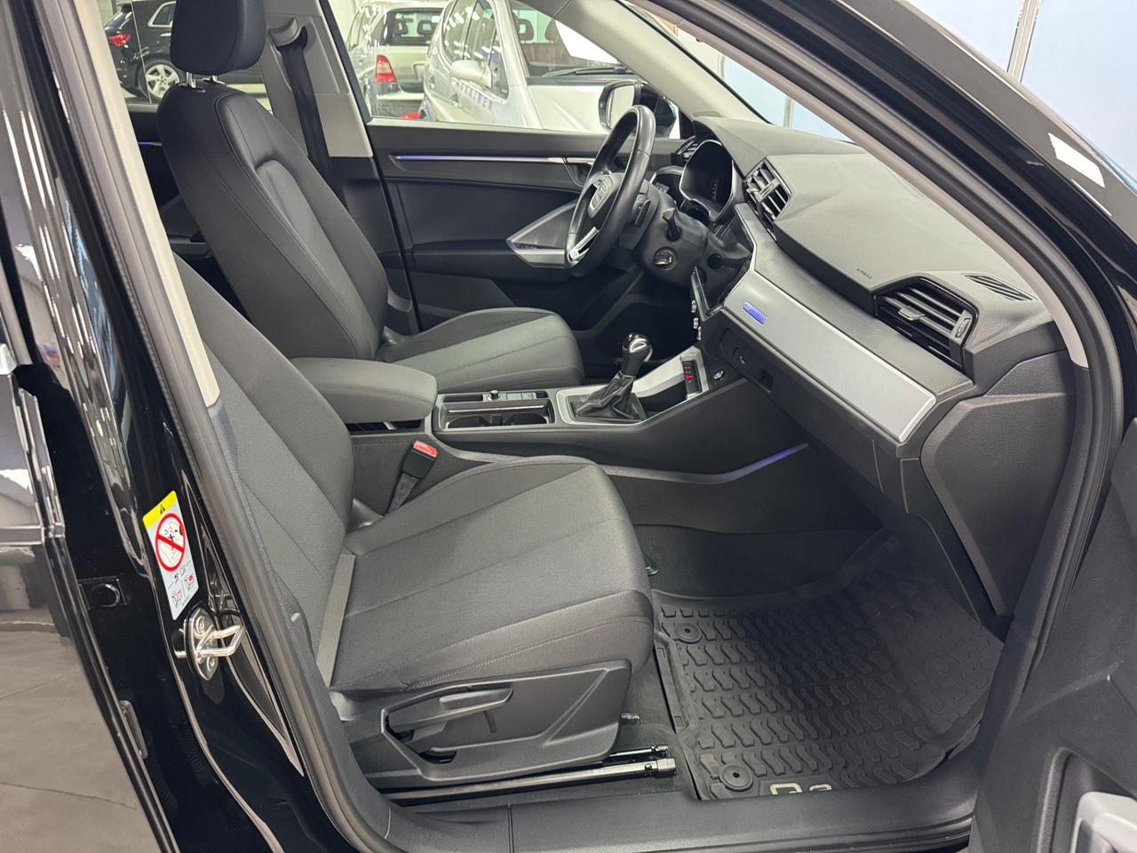 Audi Q3 35 TDI S tronic Business Advanced