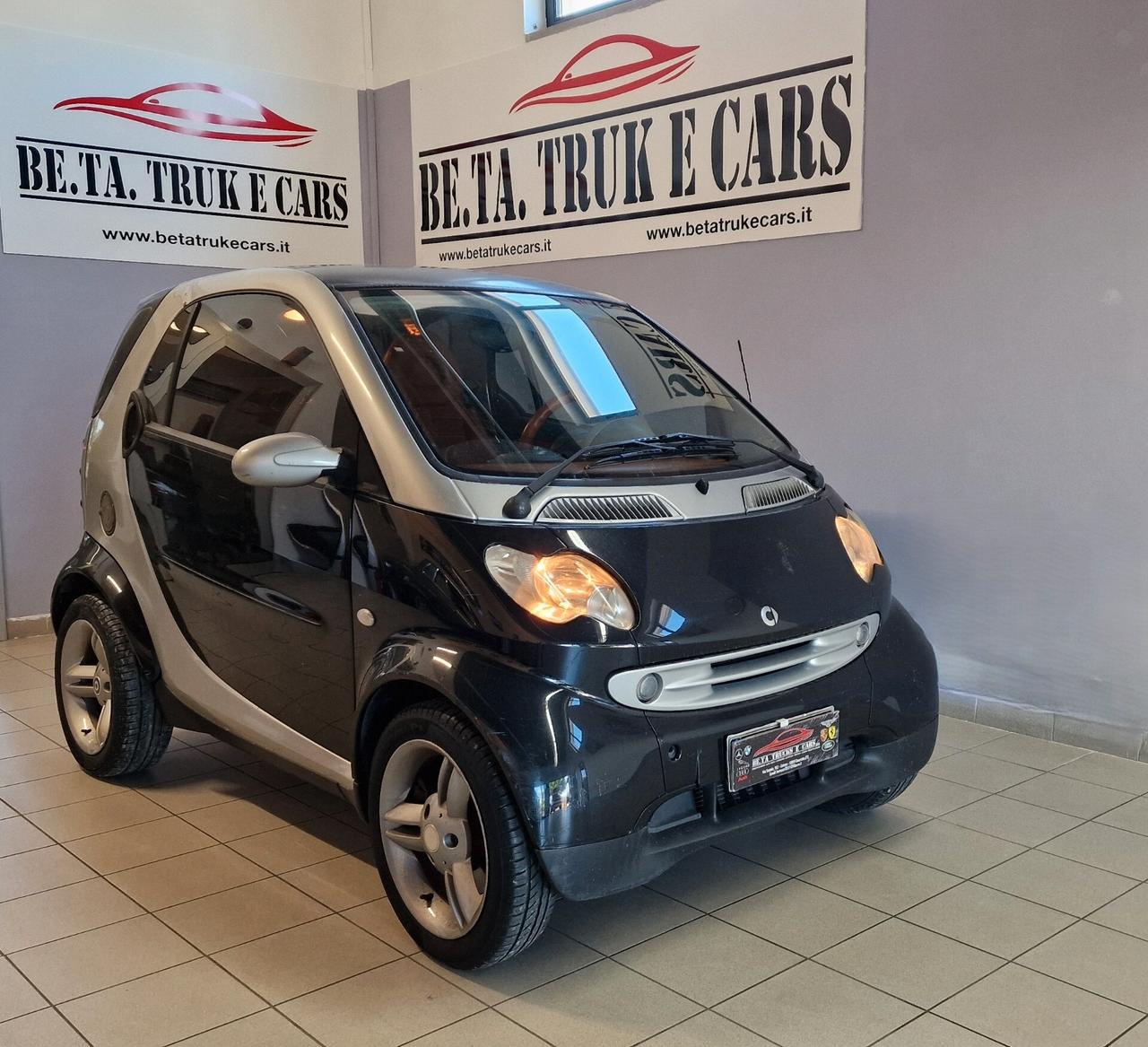 Smart ForTwo 700 coupé passion (45 kW)