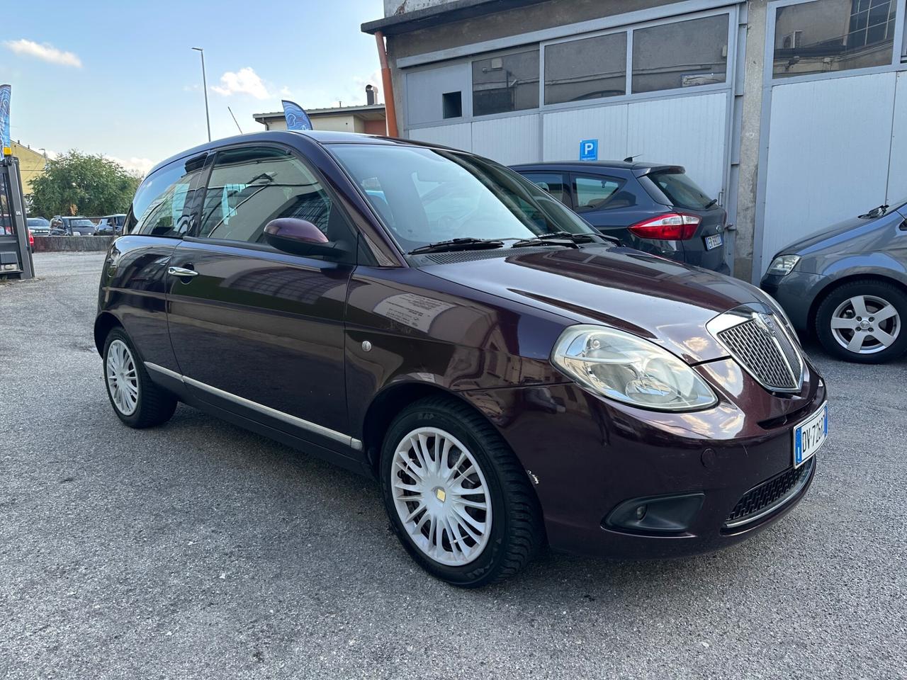 Lancia Ypsilon 1.2 BENZINA NEOPATENTATI - 2009