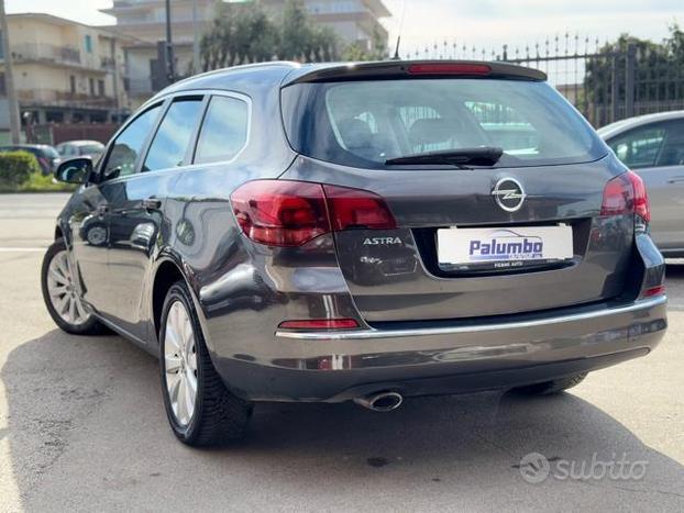 OPEL Astra 1.4 Turbo 140CV Sports Tourer GPL Tec