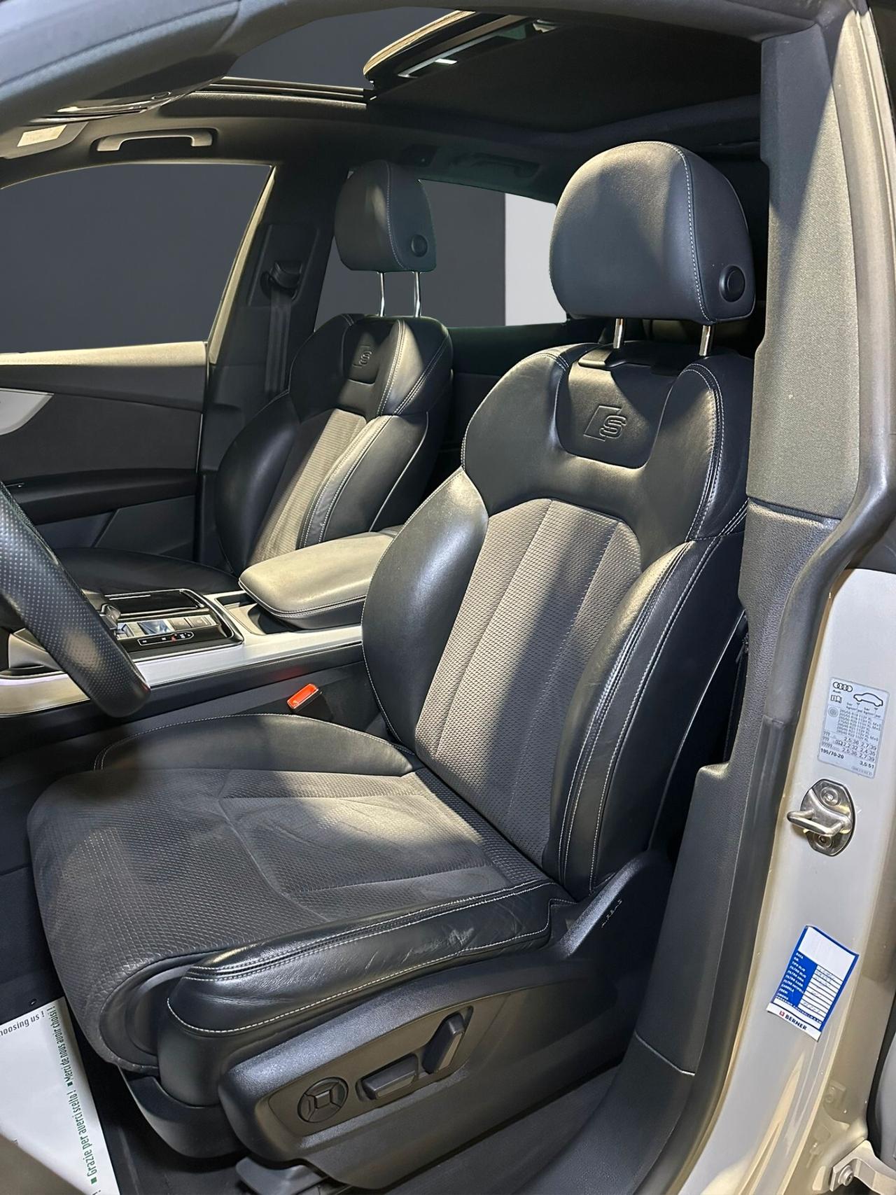 Audi Q8 50 TDI 286 CV quattro tiptronic S-LINE IVA ESPOSTA