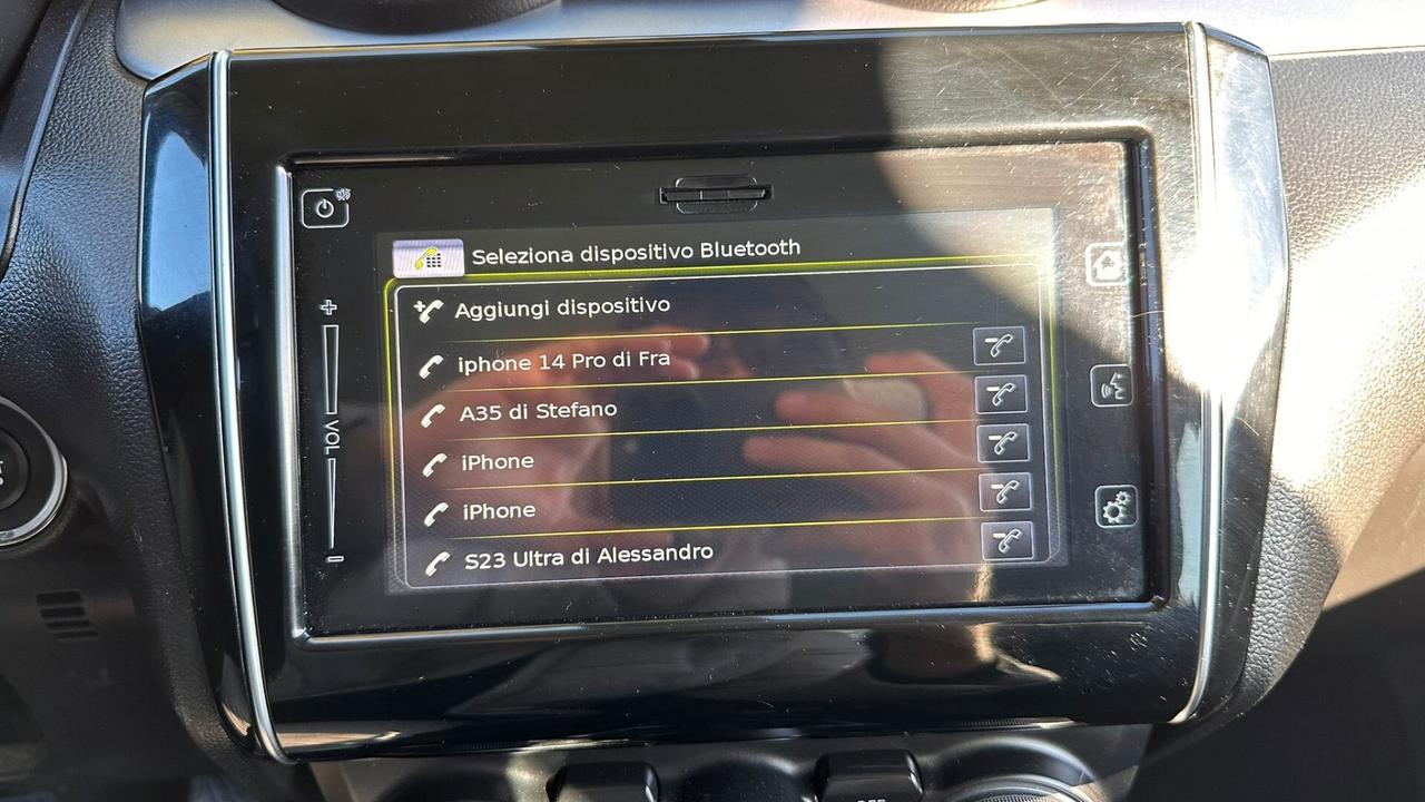 Suzuki Swift 1.2 Hybrid Top 2023 UNIPRO neop LEGGI TESTO