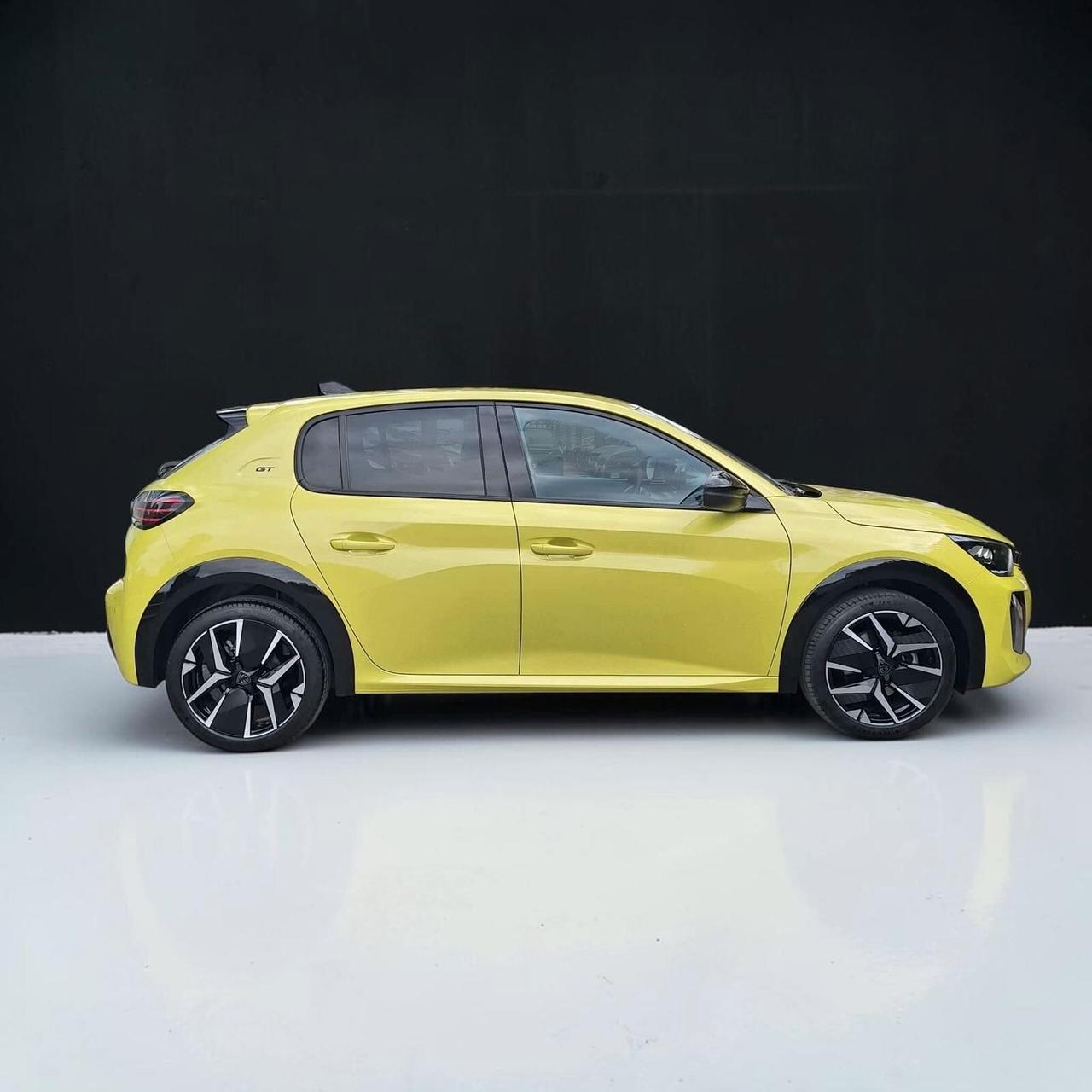 Peugeot 208 1.2 Hybrid 145 e-DCS6 GT