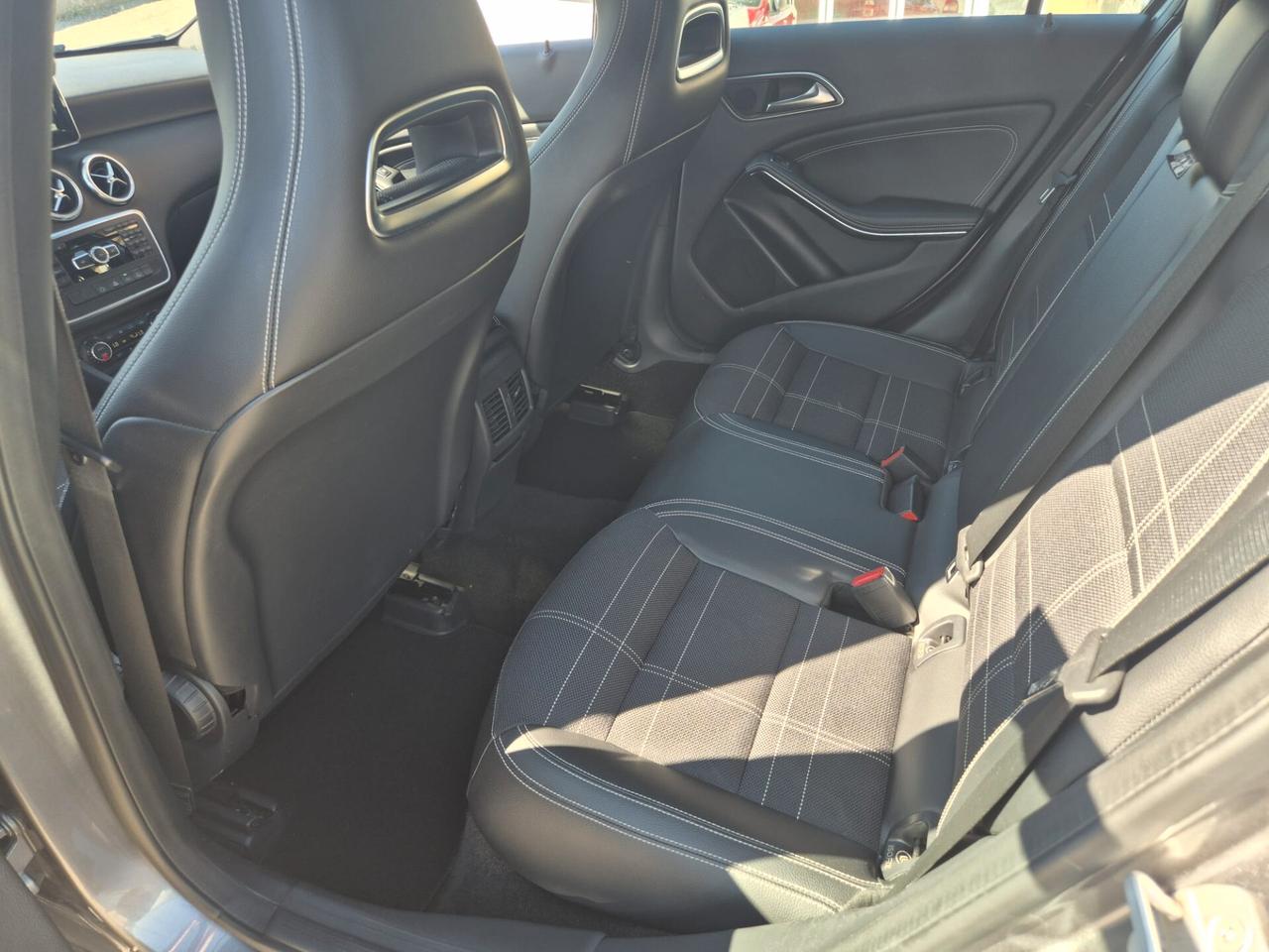 Mercedes-benz A 180 CDI BlueEFFICIENCY Automatic Premium
