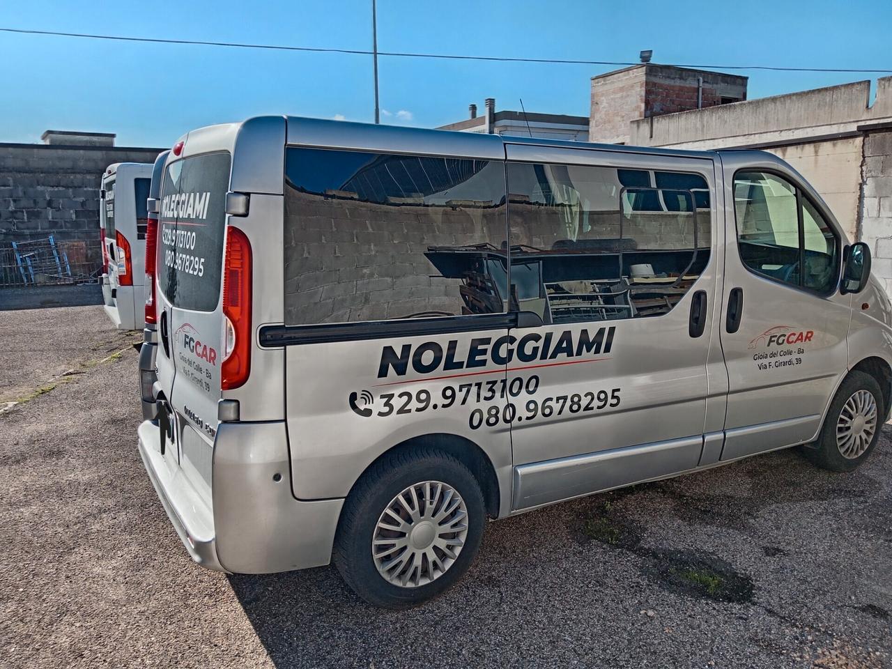 Opel Vivaro 27 2.0 CDTI PC-TN Combi 9 Posti