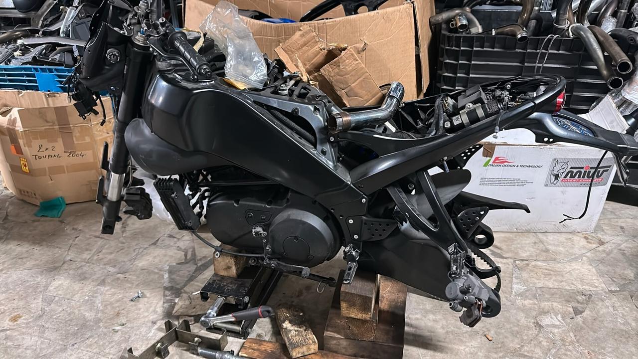 Telaio con documenti di un Buell XB 9 del 2007.